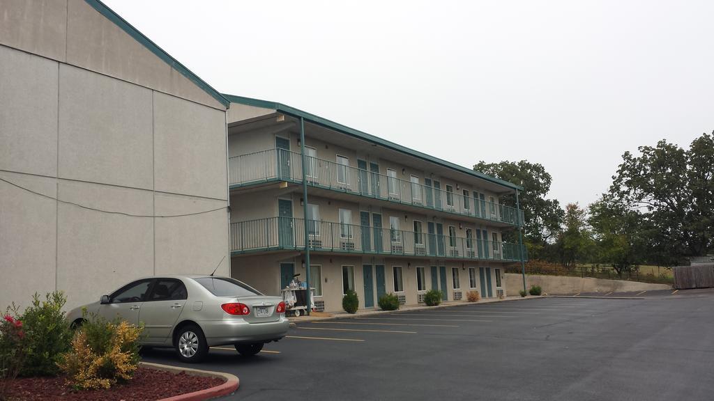 Days Inn By Wyndham Harrison Exterior foto
